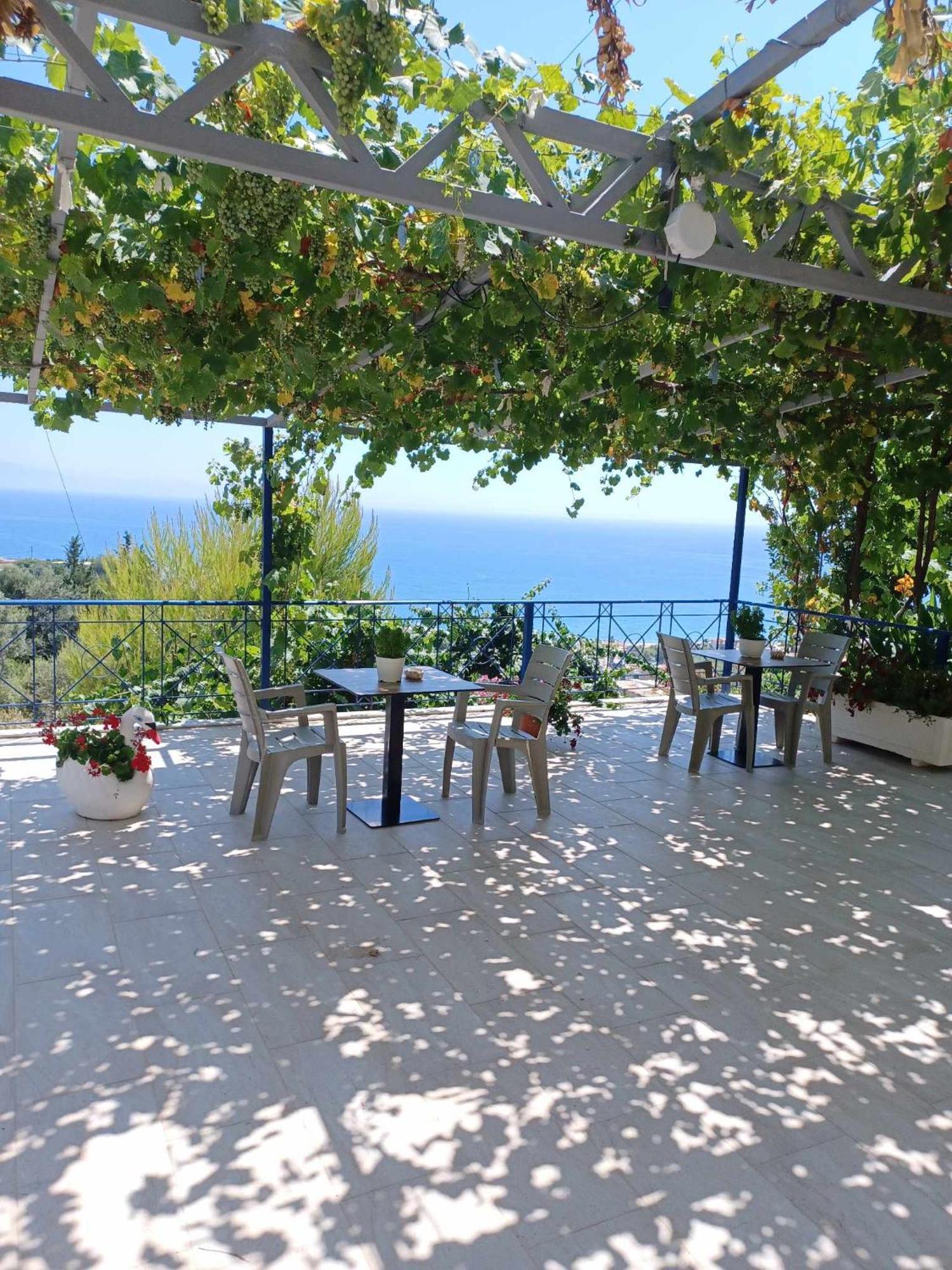 Ionian View Guest House Qeparo Exterior photo